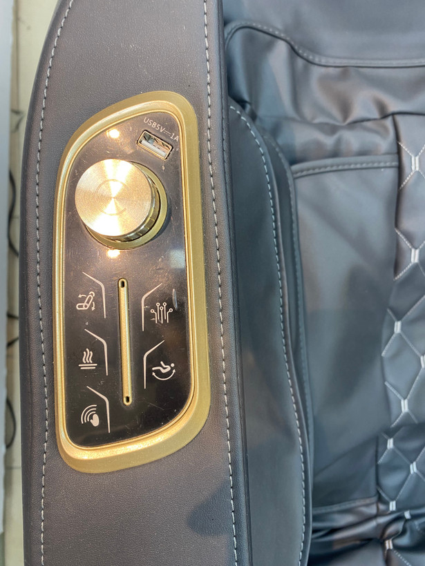 صندلی ماساژ LUXURY MASSAGE CHAIR