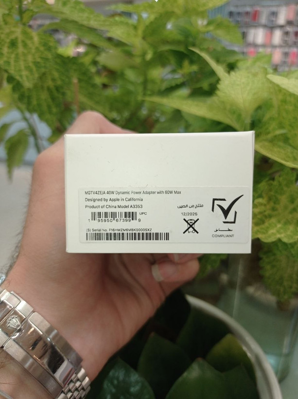 شارژر دیواری 40 وات اپل 100 org مدل Dynamicبا گارانتی 3 الی 6 ماه تعویض